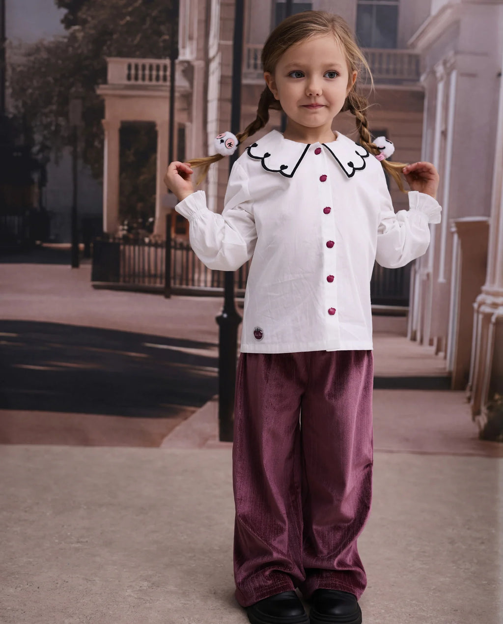 Pantaloni da bambina in velluto con vita elasticizzata tuc tuc