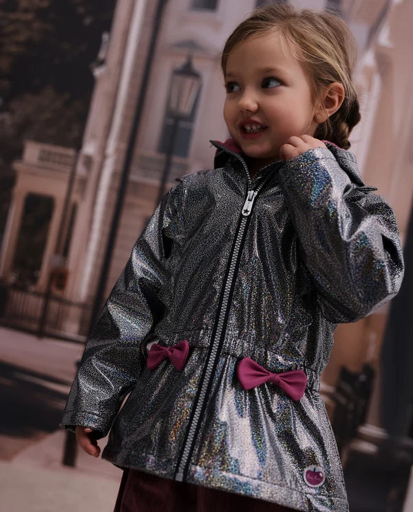 Impermeabile da bambina con finitura lucida e fiocco decorativo TUC TUC