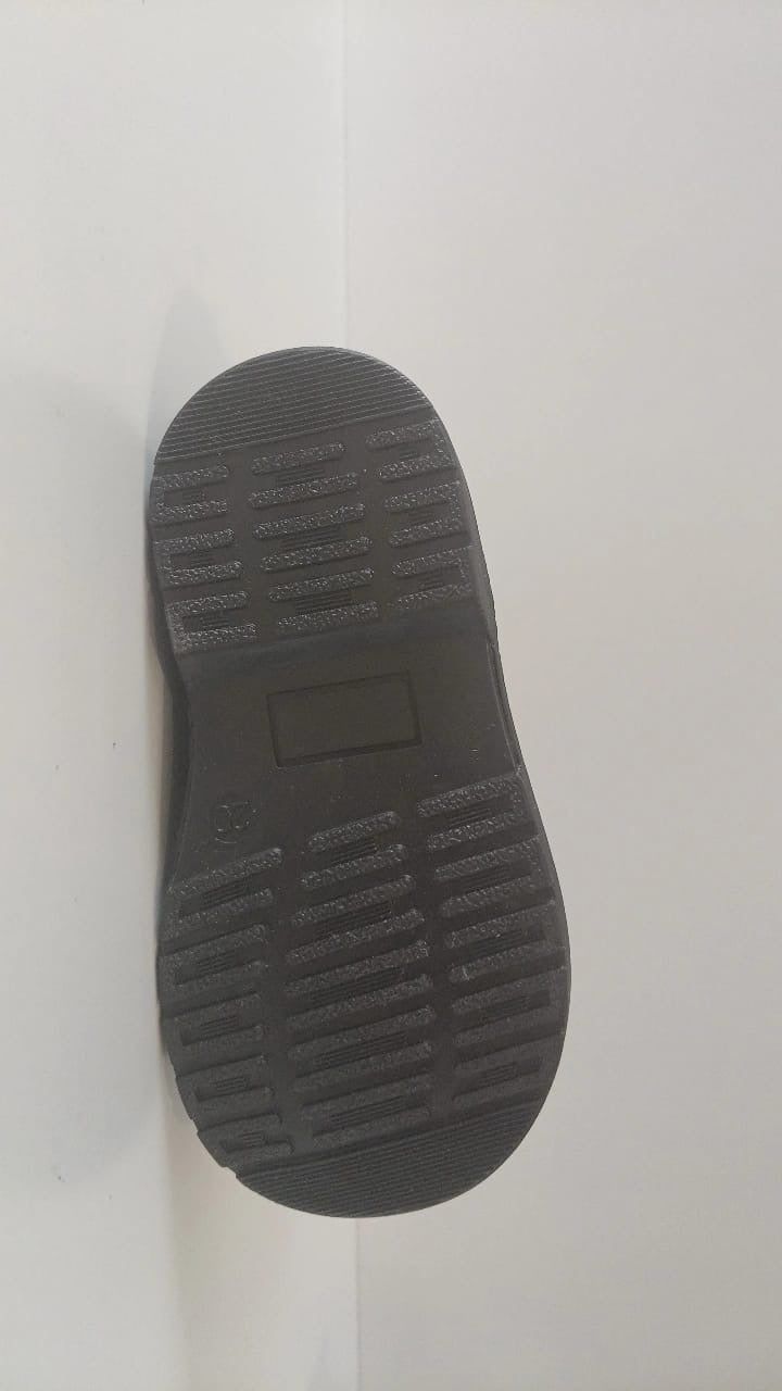 Stivaletto nero bimba ,con fiori in rilievo Rossano