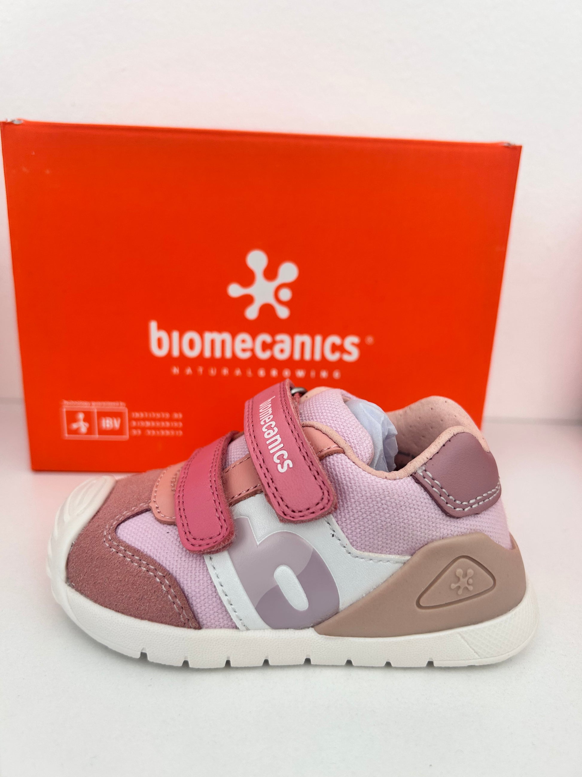 Sneakers Biomecanics