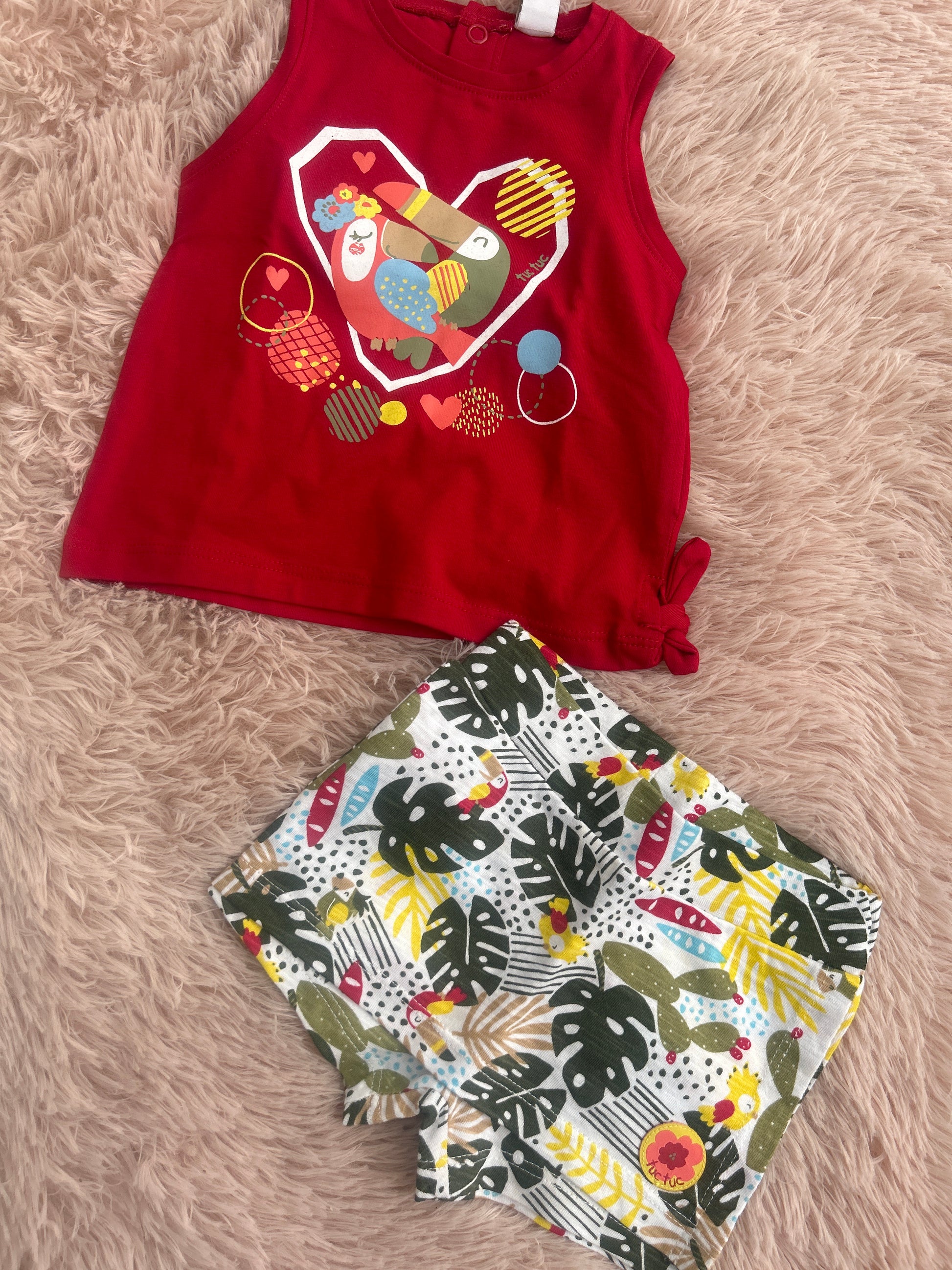 Completo con canotta Tuc Tuc