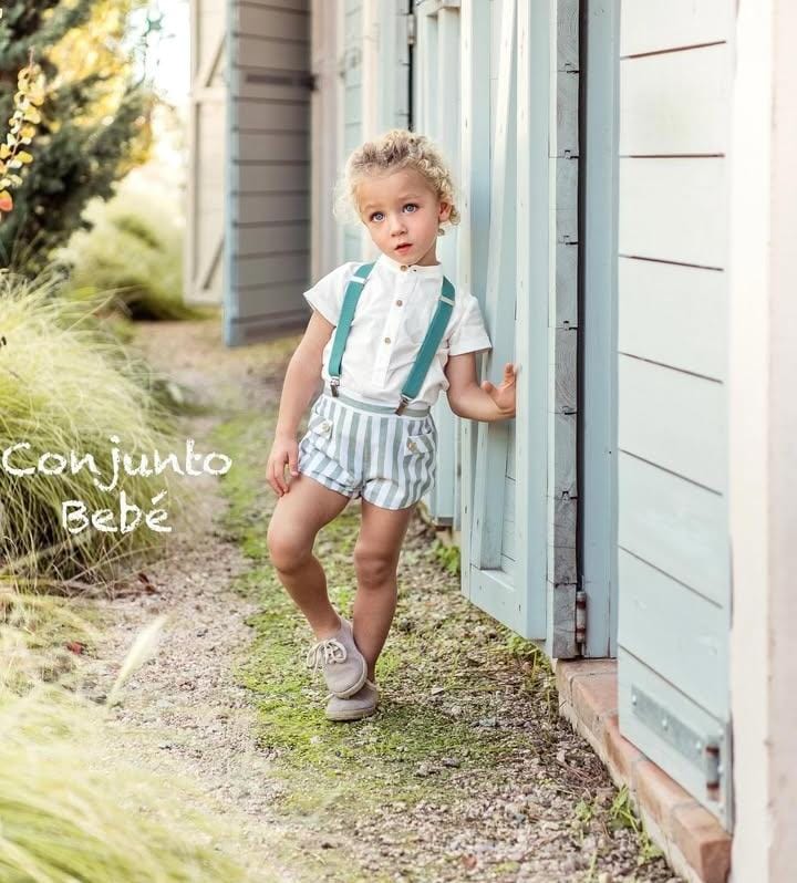 Set bermuda e bretelle