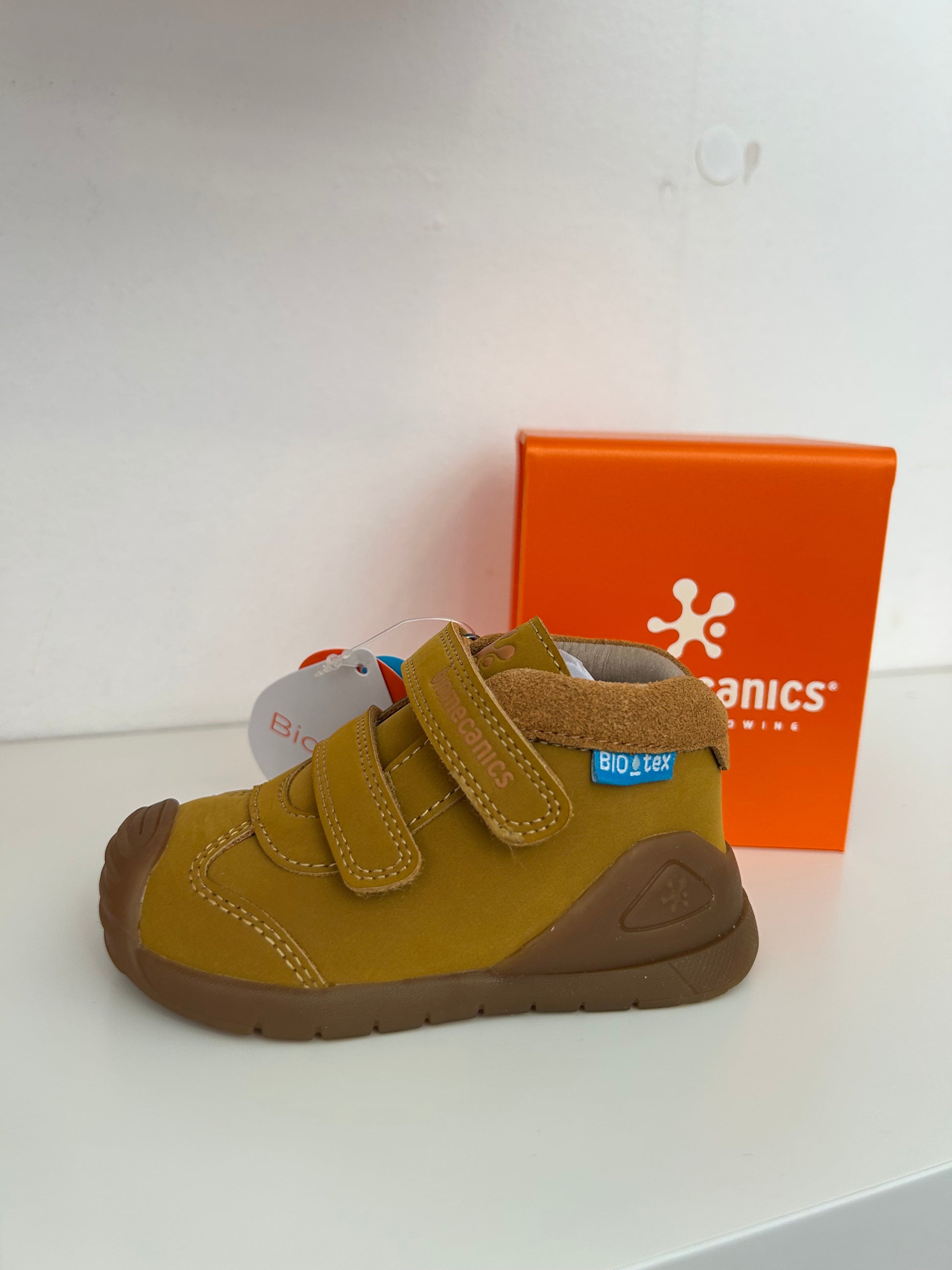 Scarpe primi passi Biomecanics BioTEX – Water Resistant