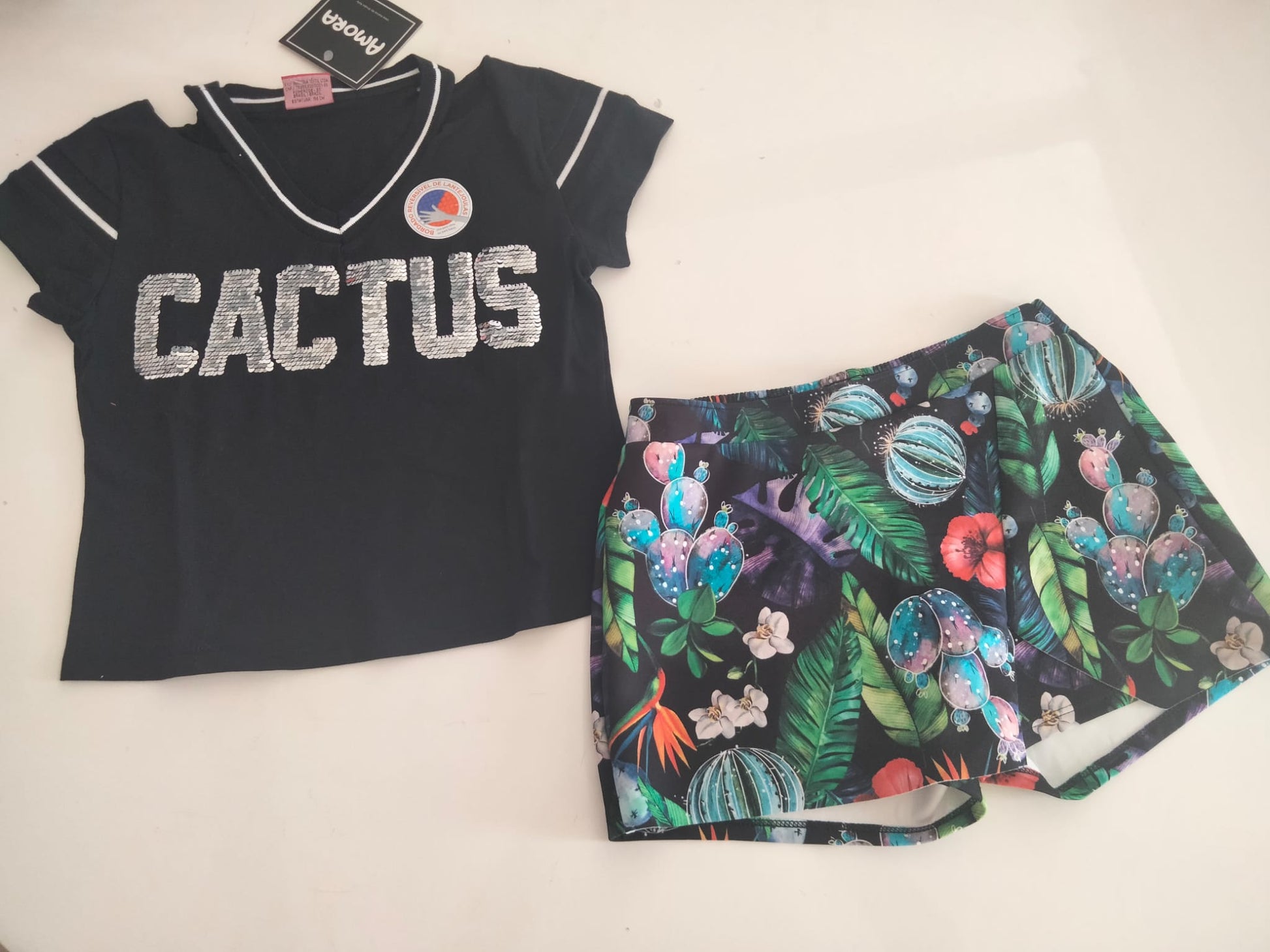 Completo con gonna pantaloncino