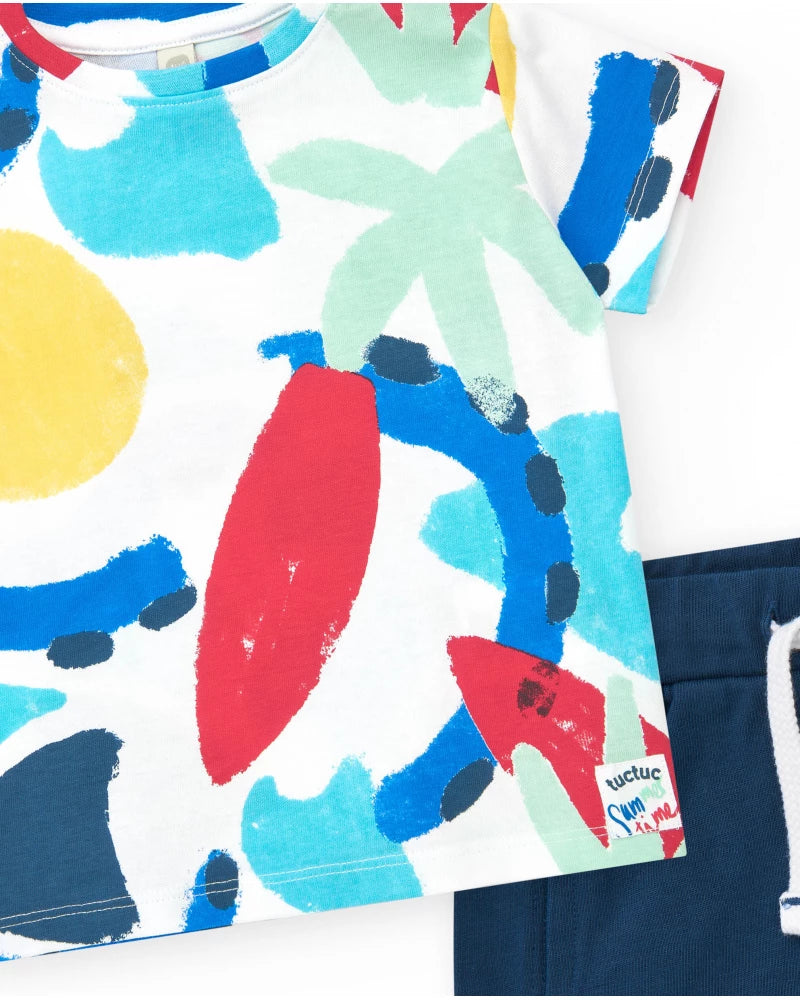 Completo per bambino con t-shirt stampata e bermuda blu regolabili