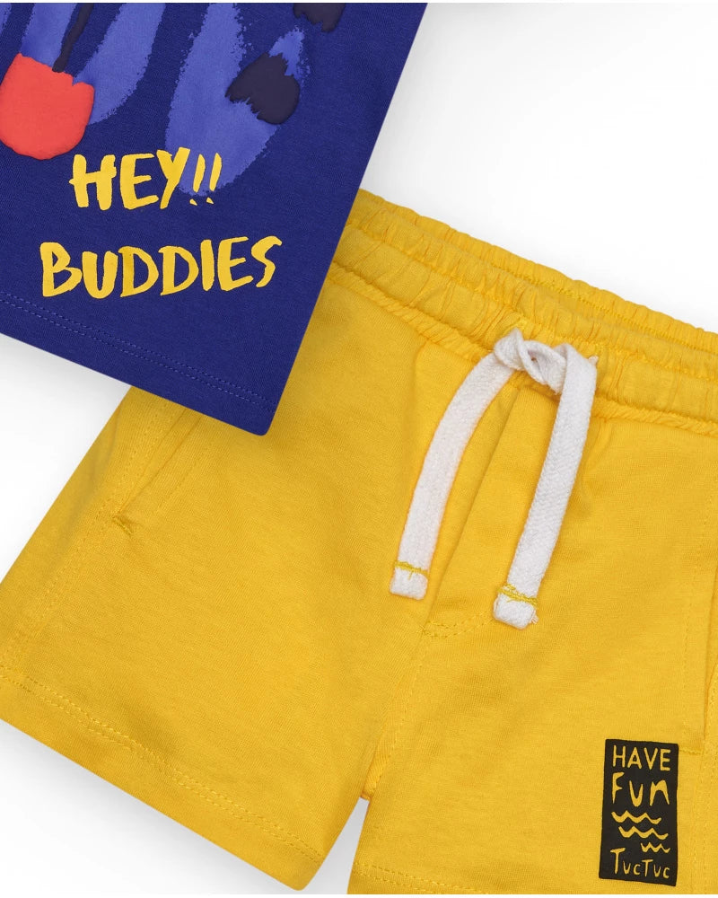 Completo per bambino con t-shirt blu e pantaloncini gialli
