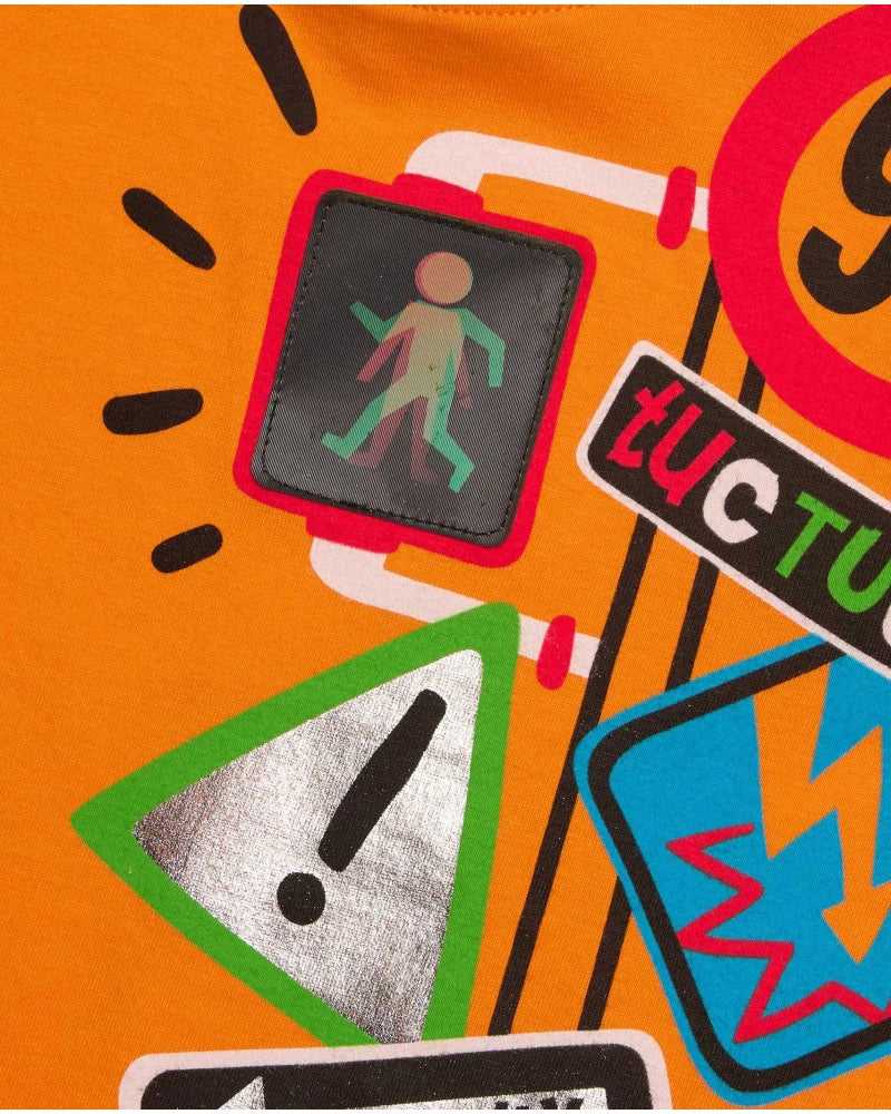 Maglietta a maniche lunghe per bambino in arancione con stampa di segnali stradali