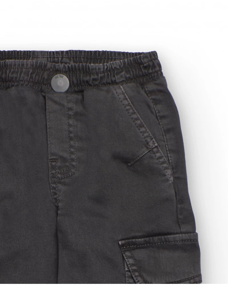 Pantalone cargo per bambino in grigio scuro con tasche laterali