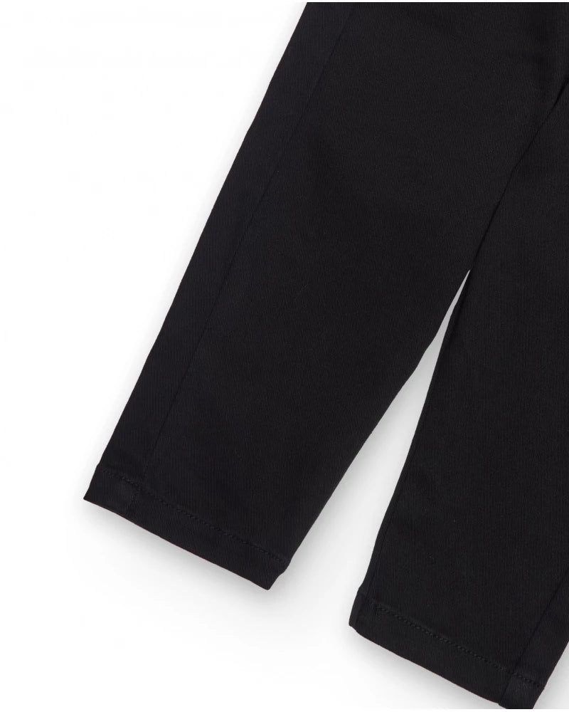 Pantalone lungo per bambino nero con tasche posteriori e vita elasticizzata
