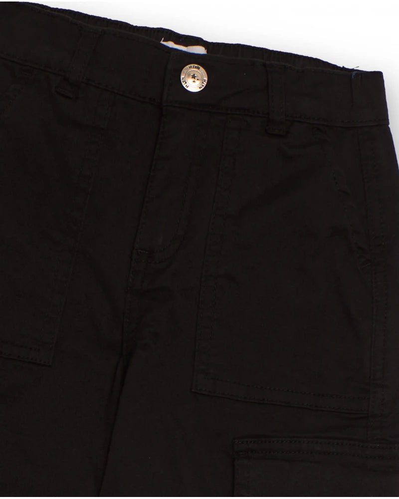 Pantaloni cargo larghi neri con occhielli decorativi per bambina