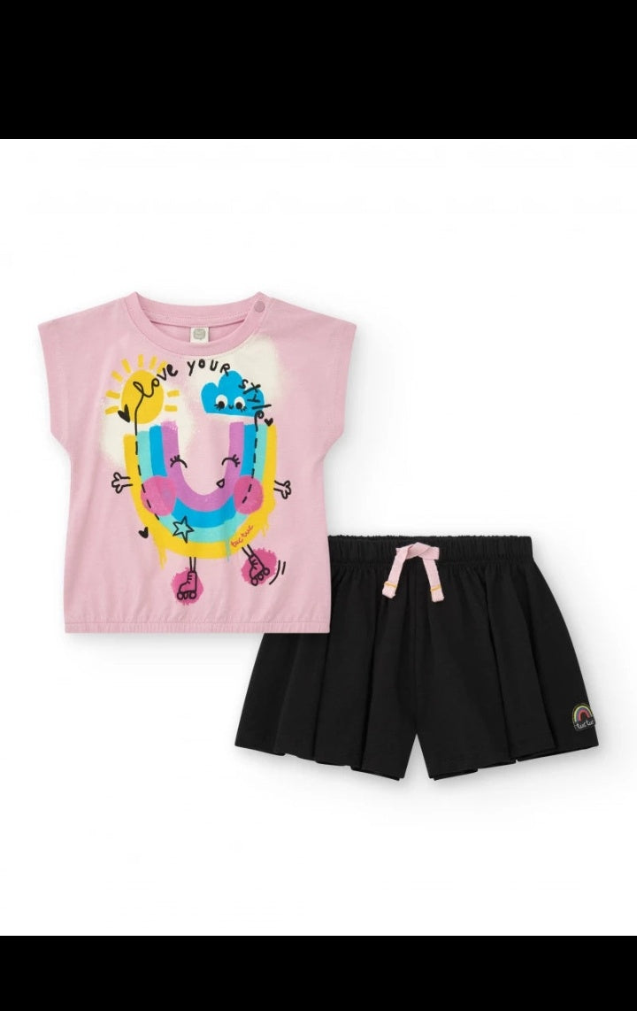 completo da bambina con pantaloncino a farfalla