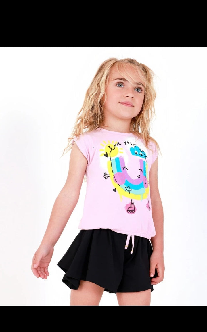 completo da bambina con pantaloncino a farfalla