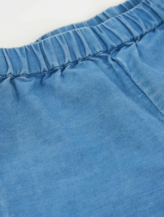 Pantaloni da bambina in tessuto piano e denim leggero