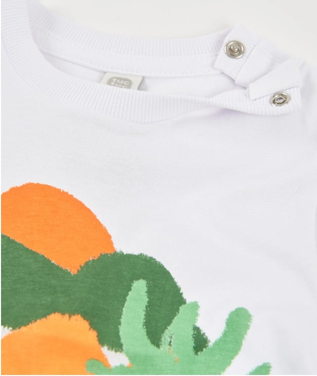 T-shirt da bambino in maglia con applicazione con bottone